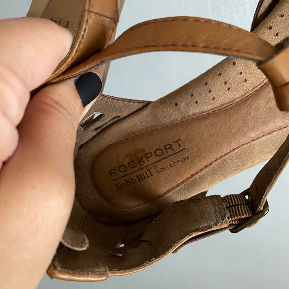 Rockport Flats Size 8.5 T-Strap Leather Tan Grannycore Grandma Mary Jane Sandal - Picture 4 of 9